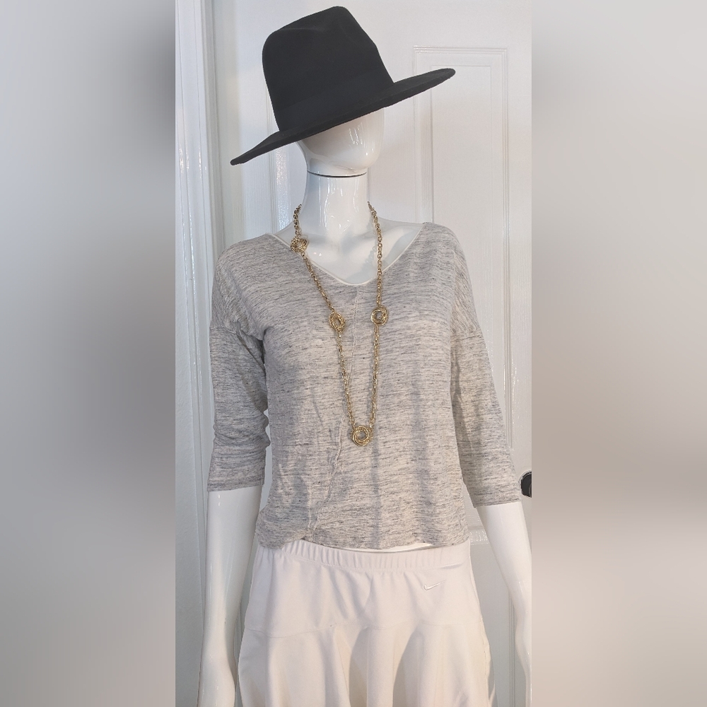 Ann Taylor Asimetric  Gray Top,Size Small, 100% Linen, 3/4 Sleeve